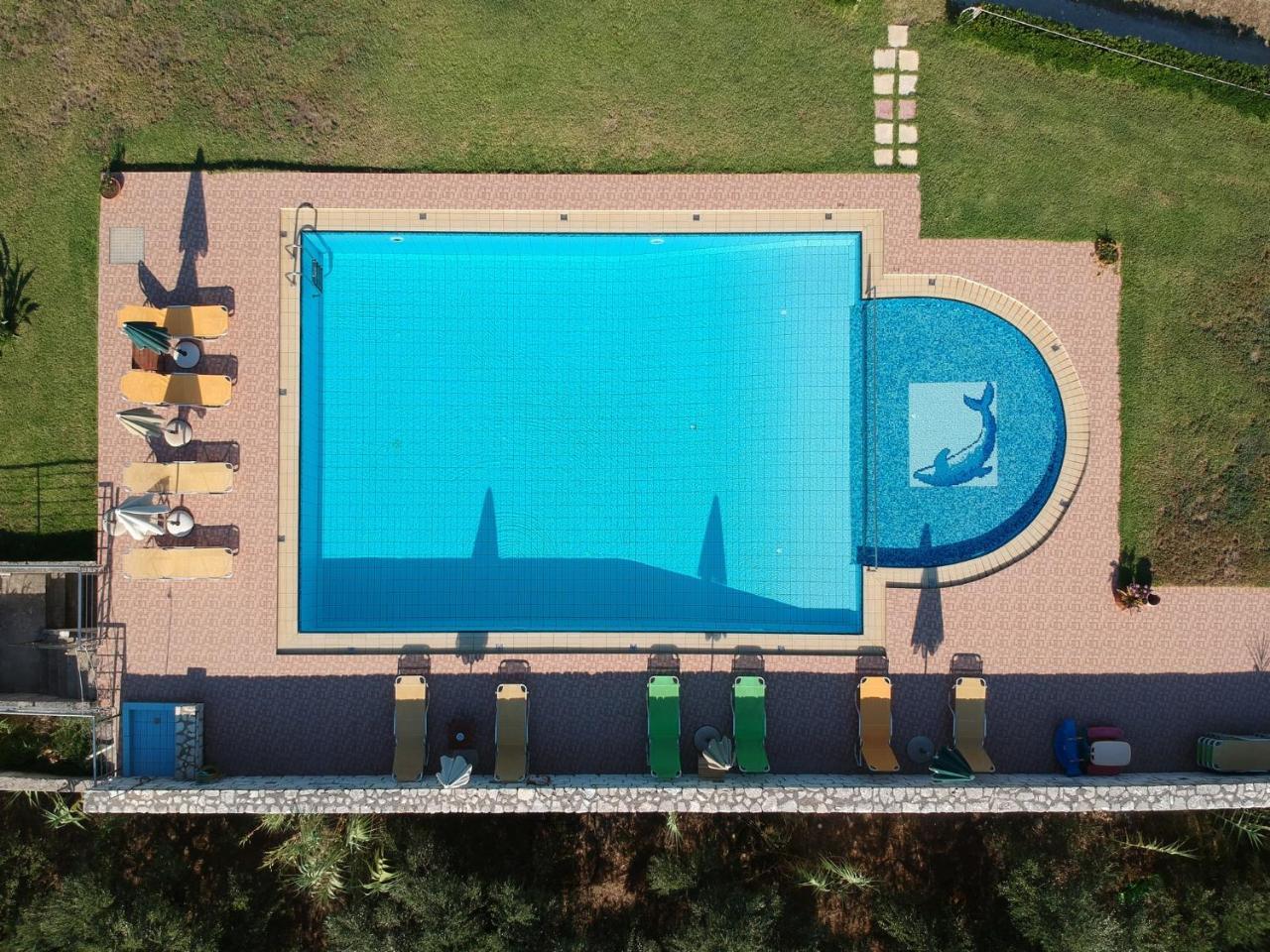 Christiana Apartments Gerani  Zewnętrze zdjęcie